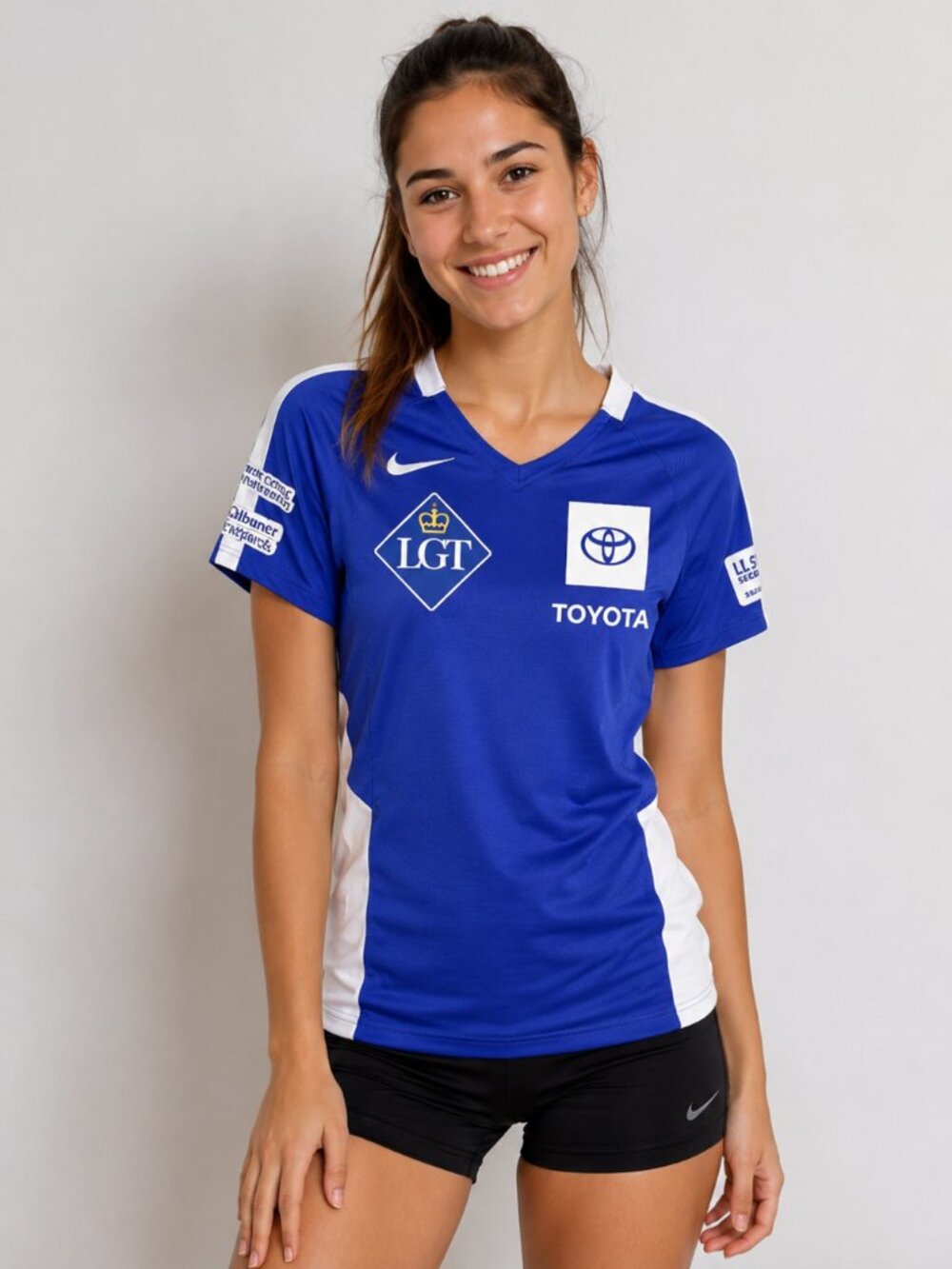 Nike FC Vaduz Women's Soccer Jersey Blue White Toyota LGT Short Sleeve Size XS